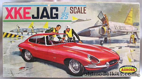 Aurora 1/25 Jaguar XKE, 566-149 plastic model kit